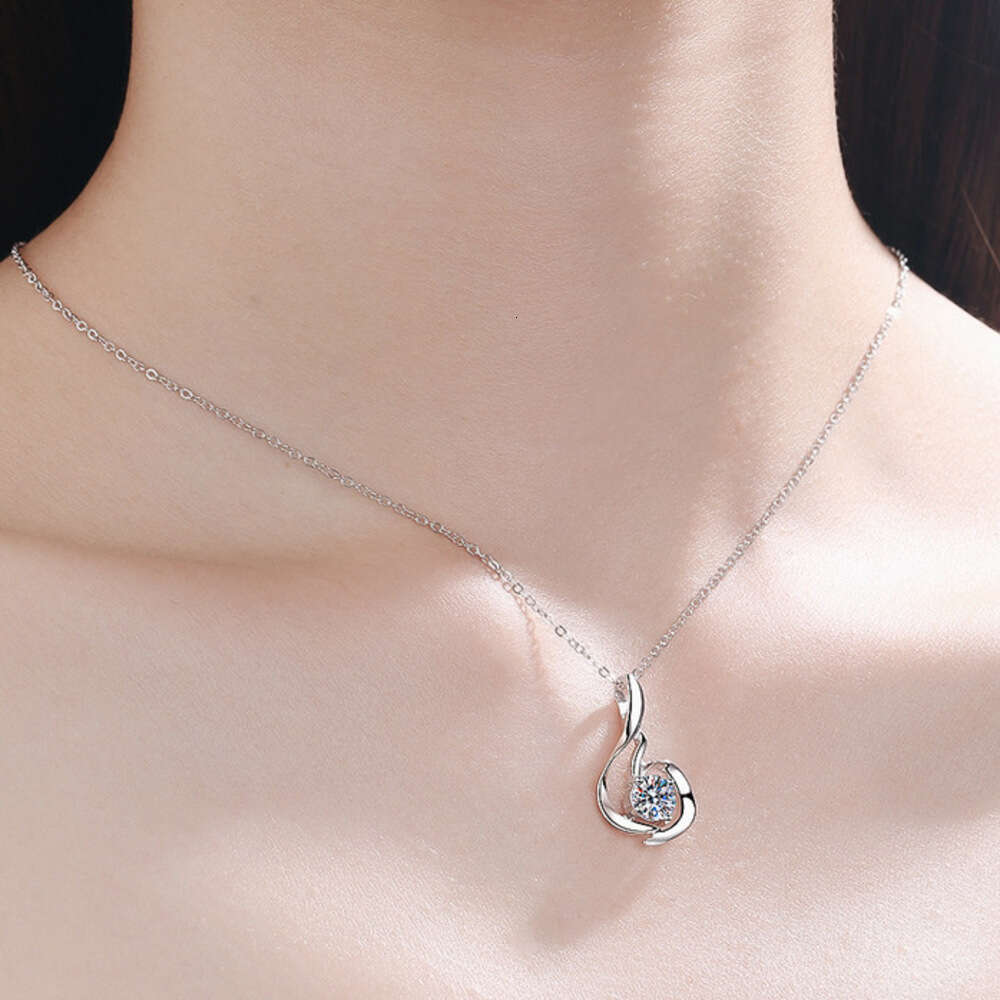 DHCollections-- Pure Sier for Women 80 Points Moissanite Swan Necklace Simulated Dia Pendant Collarbone Chain