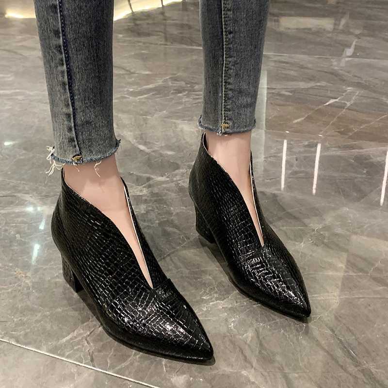 Thick Heel Womens Short Boots with Sexy VMouth SlipOn HighHeeled Boots W251024