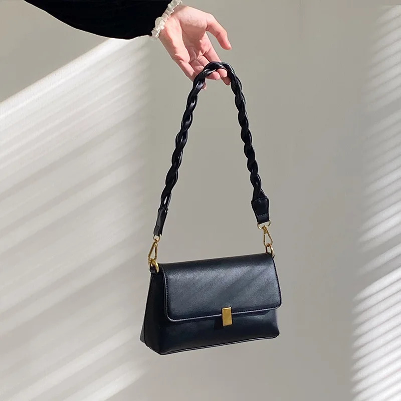 Womens Bag PU Leather Vintage Underarm Bag Fashionable Small Shoulder Bag Casual Handbag Mobile Wallet 251023