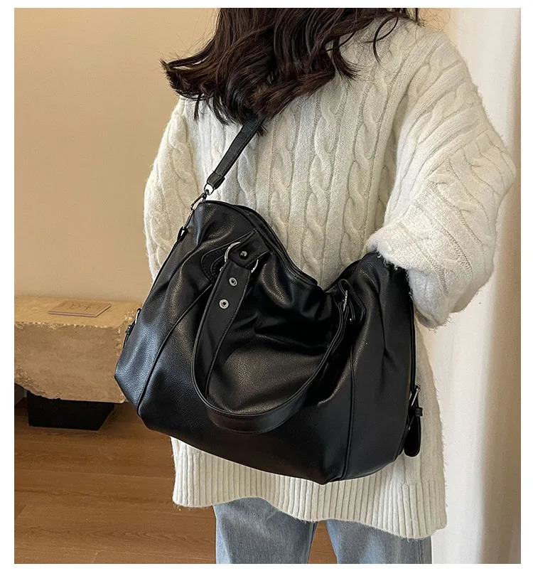Large Capacity Black Shoulder Bags For Women Large Shopper Bag Solid Color Soft Leather Crossbody Handbag Lady Travel Tote Bag 251023