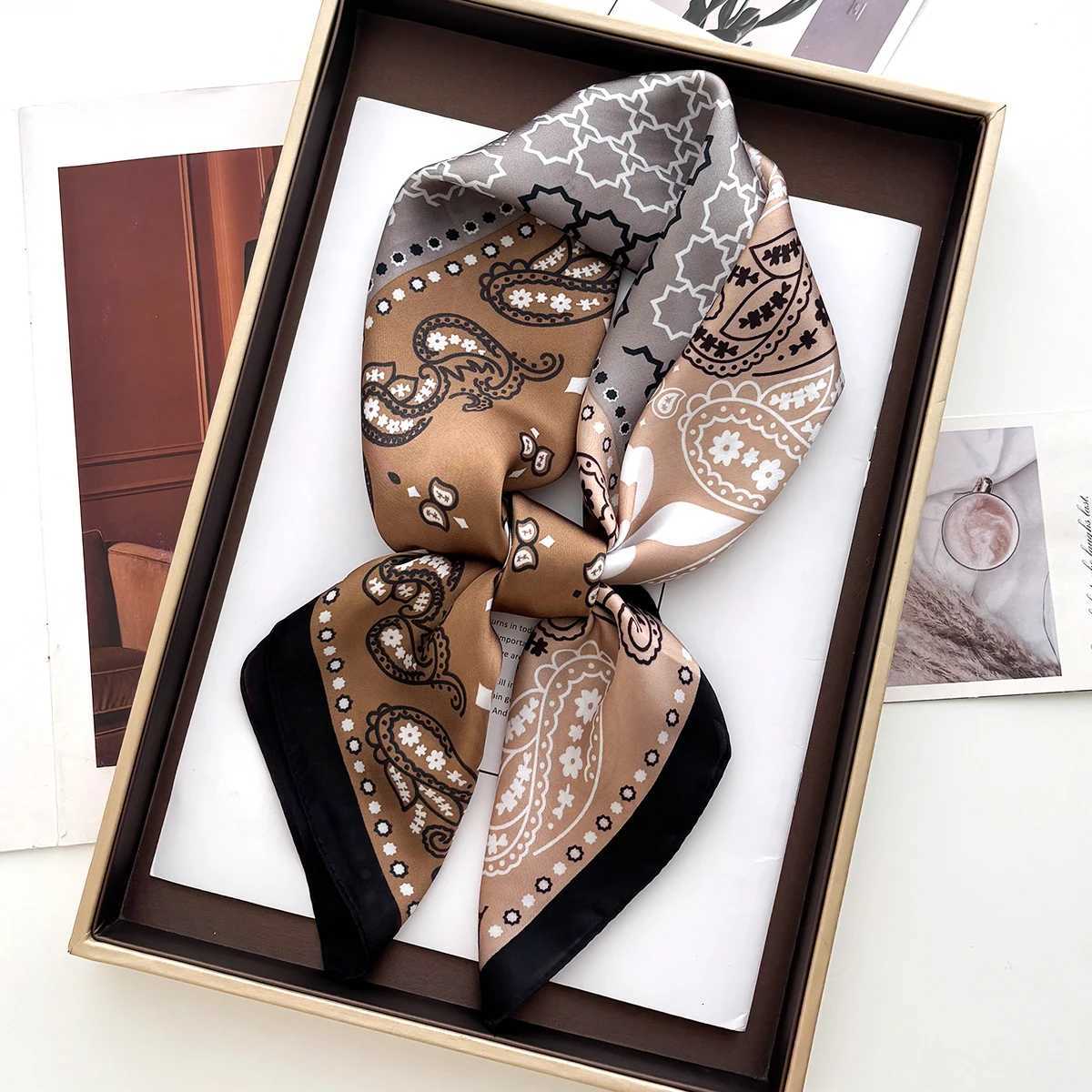 Luxury Silk 70cm Square Scarf For Wen Banda Fashion La Haiand Fem Cashew Print Neckerchief Hijab Bag Ribbon Y251024