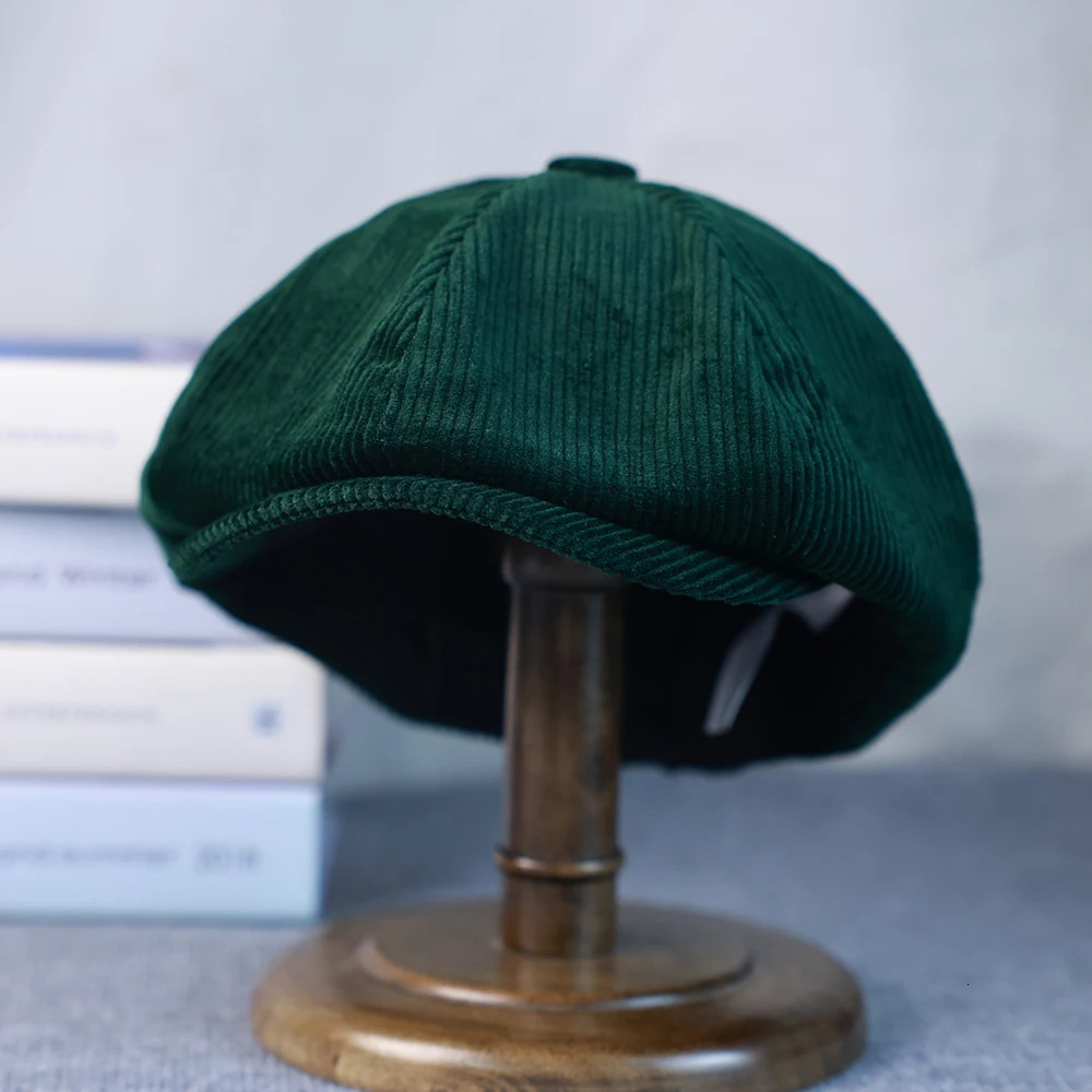 Retro Winter Caps For Men Corduroy sboy Hat Woman Flat Cap Male Warm Cap Dad Outdoors Casual Octagonal Cap Gatsby Hat 020 251021
