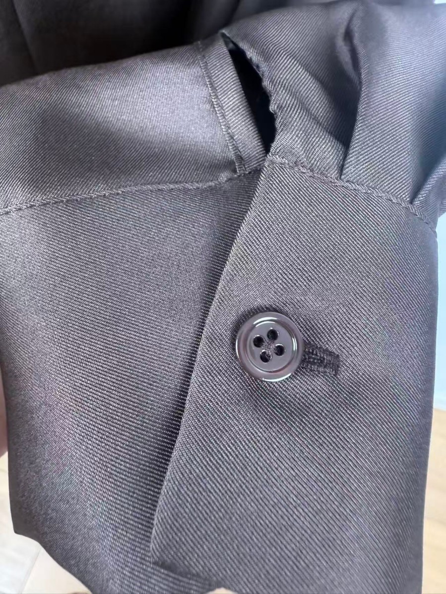 Simple, Sophisticated, Elegant, Light Luxury Round-Neck Silk Shirt-Style Jacket JYS37094