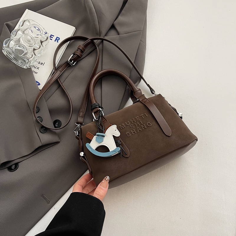 Luxury Brand Designer Bag Boston Handheld Pillow Bag 2025 New High-End Niche Commuter Autumn Winter Casual Crossbody Bag