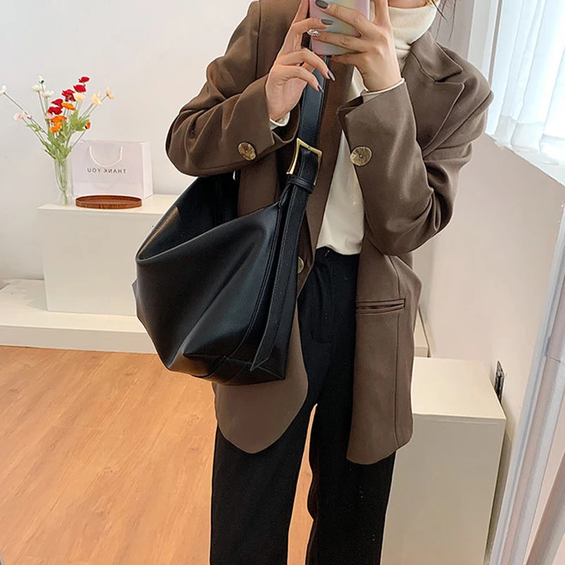 Vintage Pillow PU Leather Boston Handbag For Women Casual Large Capacity Shoulder Crossbody Bags Fashion Shopper 251023