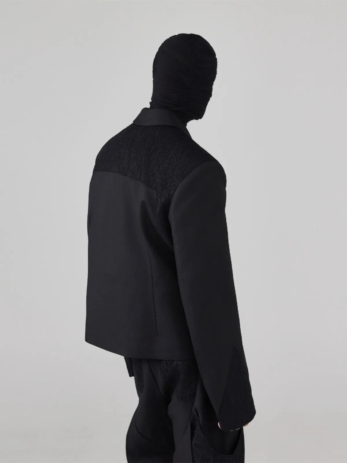 Mauroicardi Autumn Short Black Fitted Asymmetrical Blazers for Men Shoulder Pads Single Button Elegant Clothes 251023