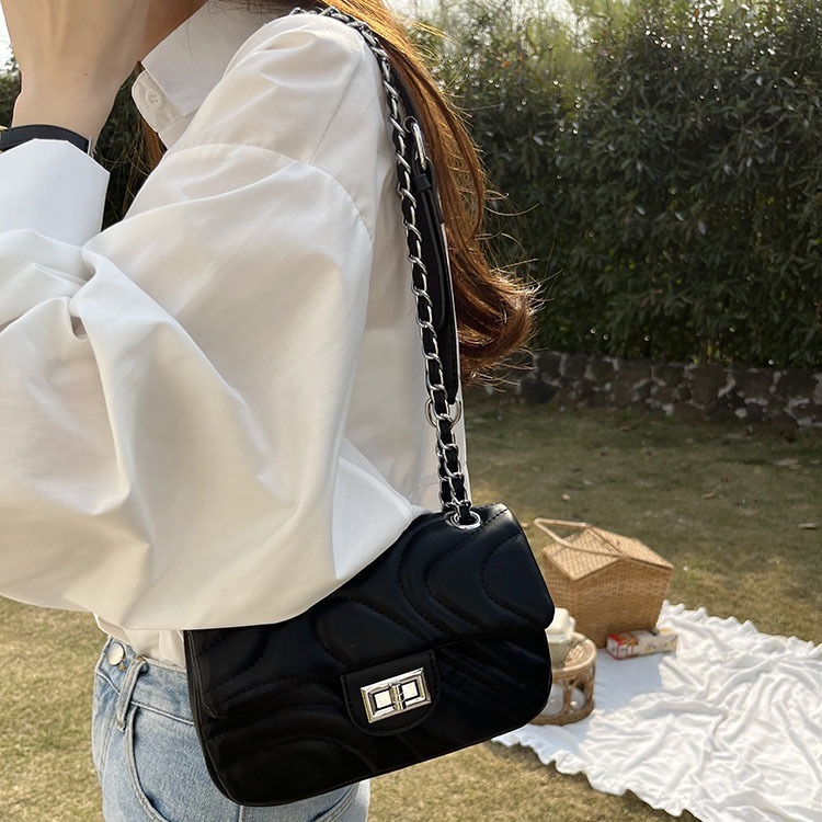Luxury Brand Designer Bag 2024 Summer Quilted Chain Women's Bag High-End Fashion Versatile Women's Bag Single Shoulder Crossbody Small Squar
