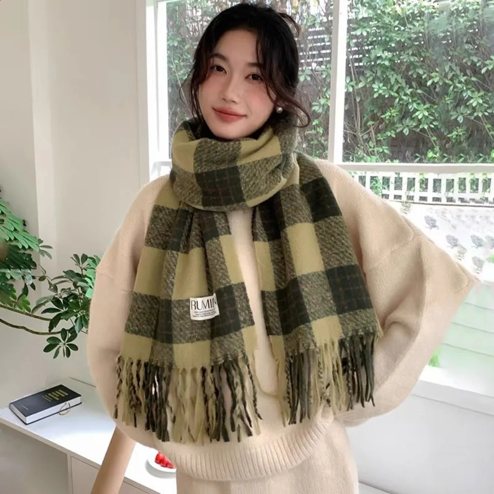 Korean Style Plaid Scarf Women Winter Thicken Warm Christmas Gift Versatile Neck Warmer Cold Weather Fashion 20065cm 251023