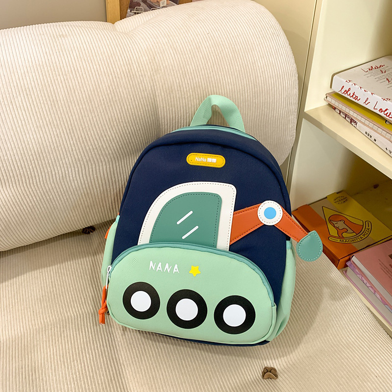 New hot selling excavator backpack designer backpack for boys and girls, cute and lightweight, reducing burden, small car, children's backpack