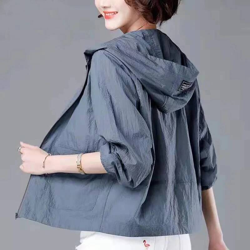 Women's Short Lightweight Loose Breathable Sun Protection Clothing Large Size Comfortable Trench Coat Summer Autumn Outerwear dongdumaoyi