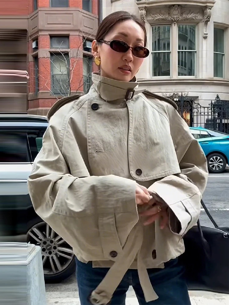 Vintage Stand Neck Khaki Jacket Chic Leisure Full Sleeve Short Trench Coat Autumn Fashion Commute Lady Outwear 251021