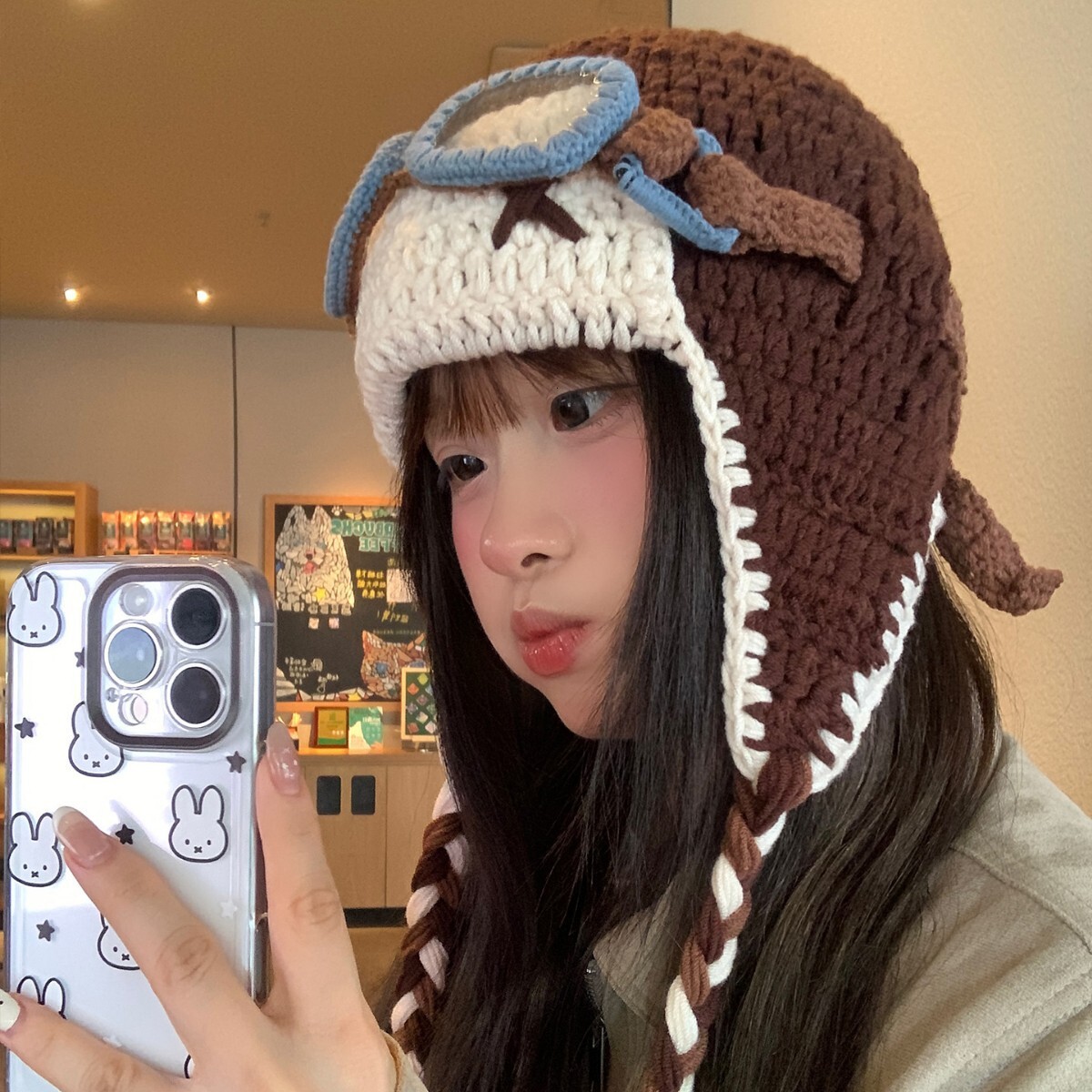 Tan Jianci Same Style Knitted Wool for Women, Autumn and Winter Cold-Proof Warm Face-Slimming Ear Protection Hat, Cute Lei Feng Hat