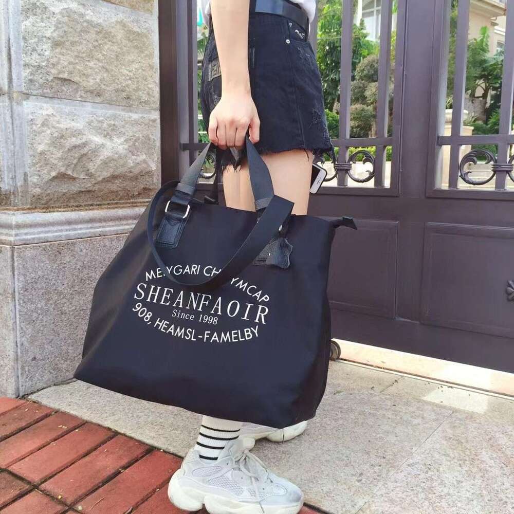 Korean Style New Single Shoulder Nylon Handbag Crossbody Casual Large Simple Tote Versatile Fashion Women S Bag Trendy High Quality High Quality