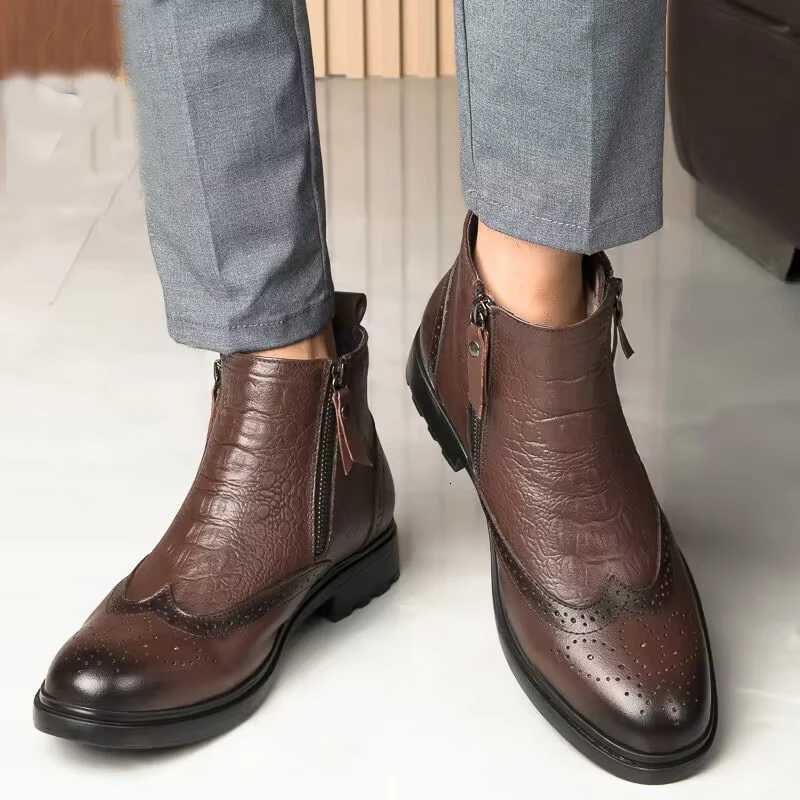 Genuine Leather Men Side Zipper Ankle Boots 2023 Men Winter Plush Snow Boots Fashion Men Casual Low Top Shoes Allmatch Men Shoe W251024