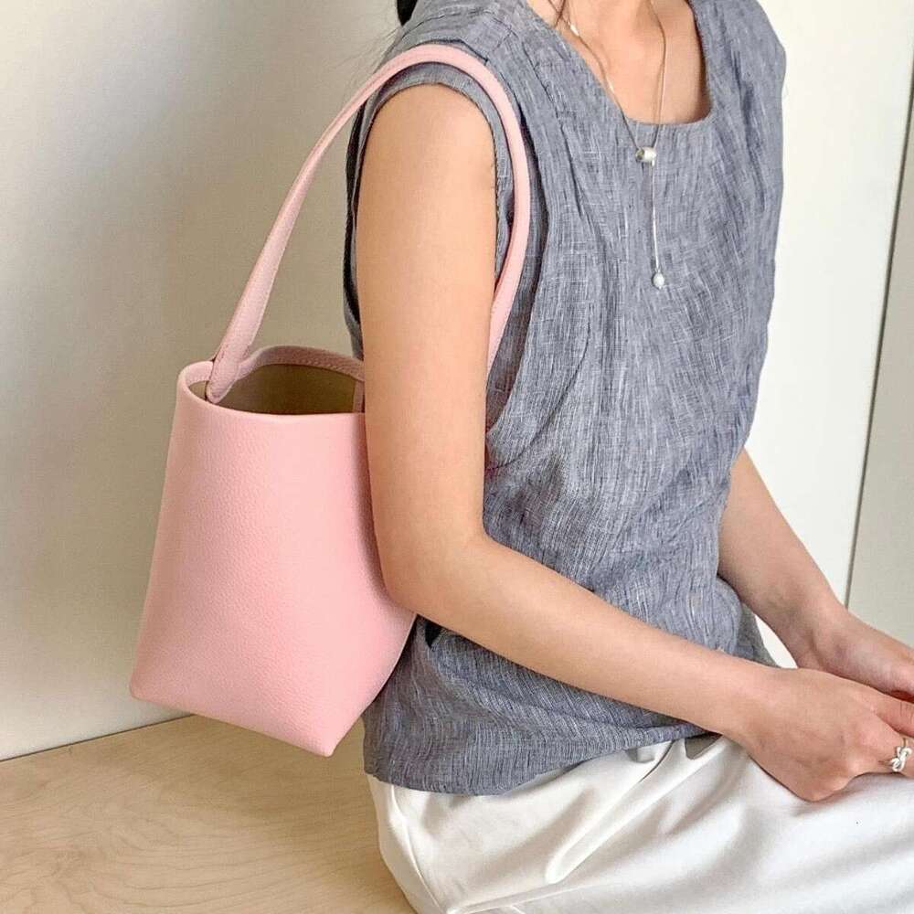 Handheld Bucket Work Commute PU Candy Color Cylinder Versatile Fashion Spring Summer New Single Shoulder Bag For Women B5