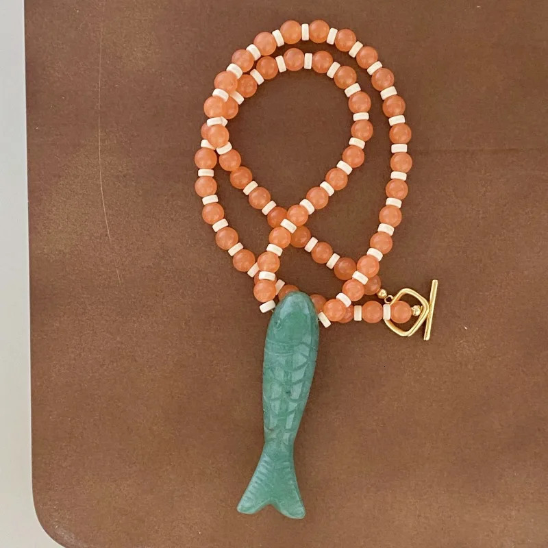 Stone Carved Small Fish Shell Bead Necklace Simple Colorful Stone Clavicle Chain Holiday Jewelry 251016