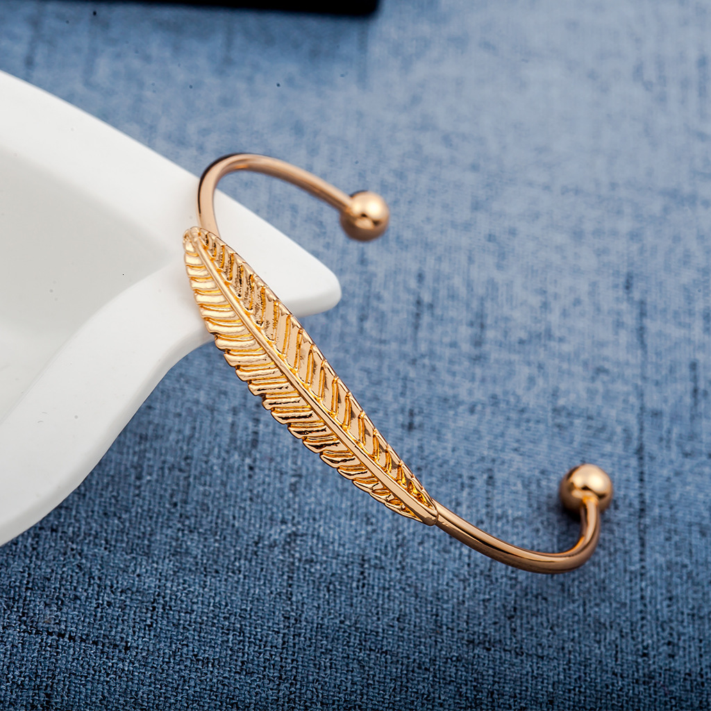 INS Fashion Trend Versatile Hot Selling Simple Open Leaf Bracelet Jewelry