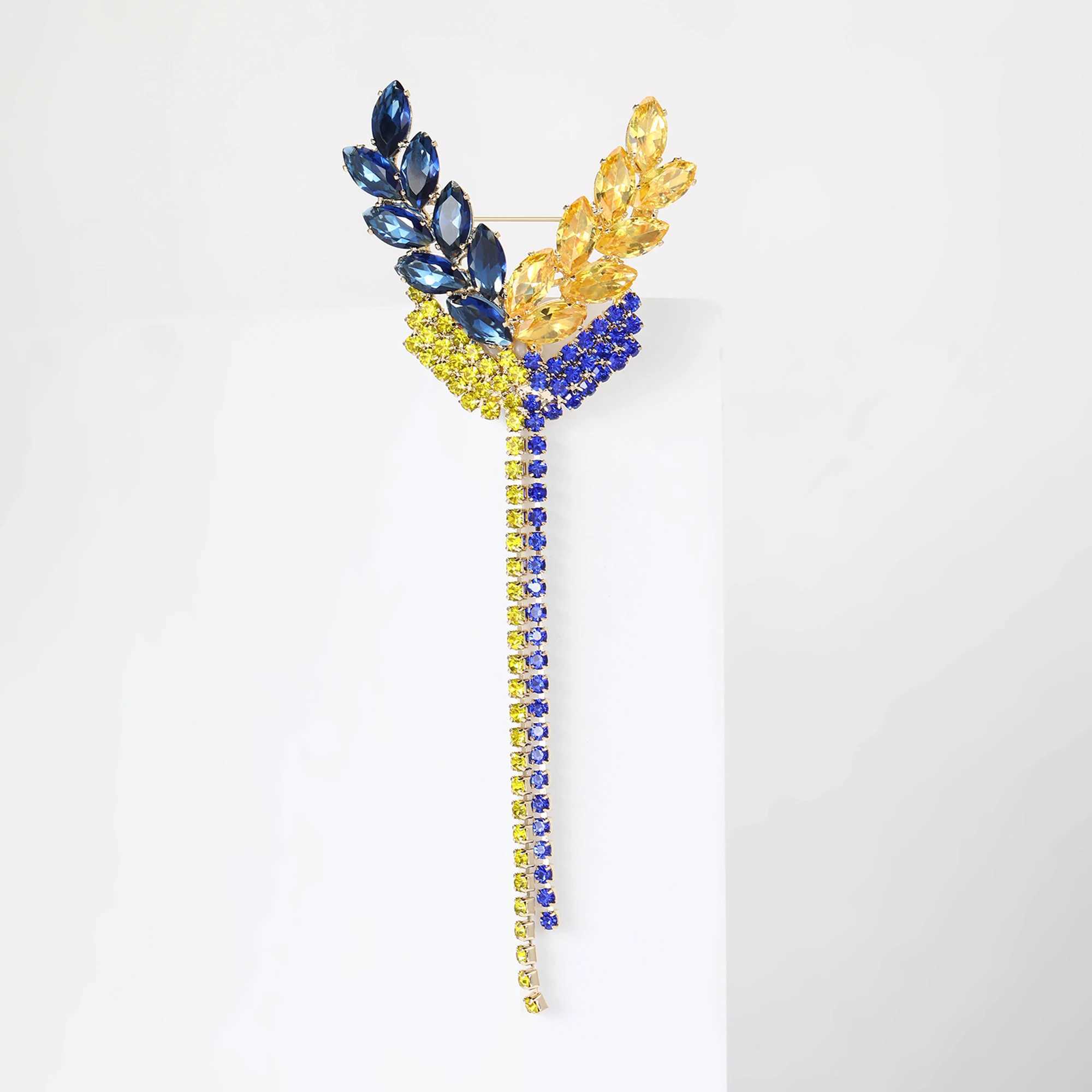 Trendy Rhinestone Wheat Ear Brooch for Women Ukrainian Wheats Pin Enamel Plant Badges Event Party Decoration Clothes Accessories J251115