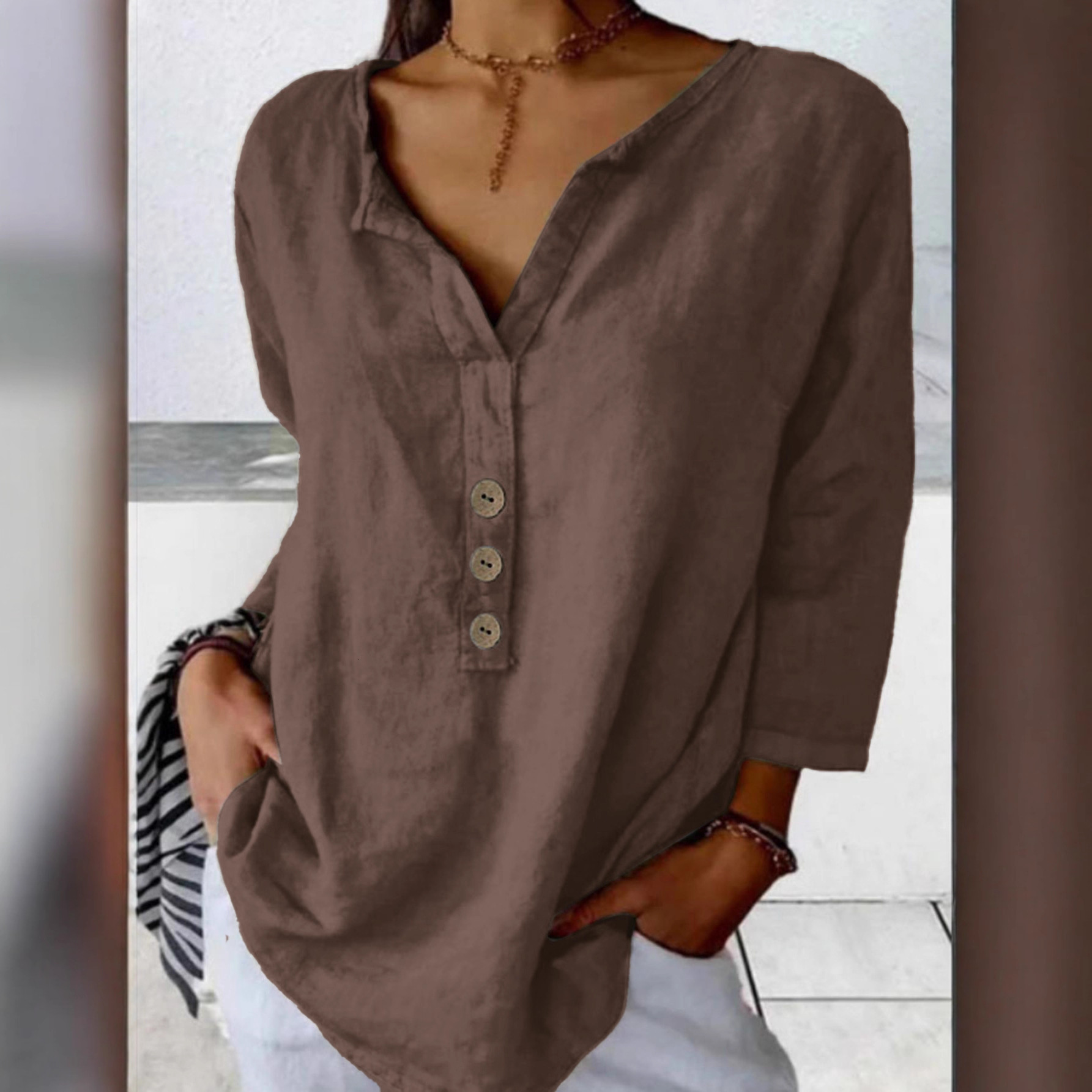 2025 New Womens Solid Color Button Casual Top Fashionable Textured Shirt for Women