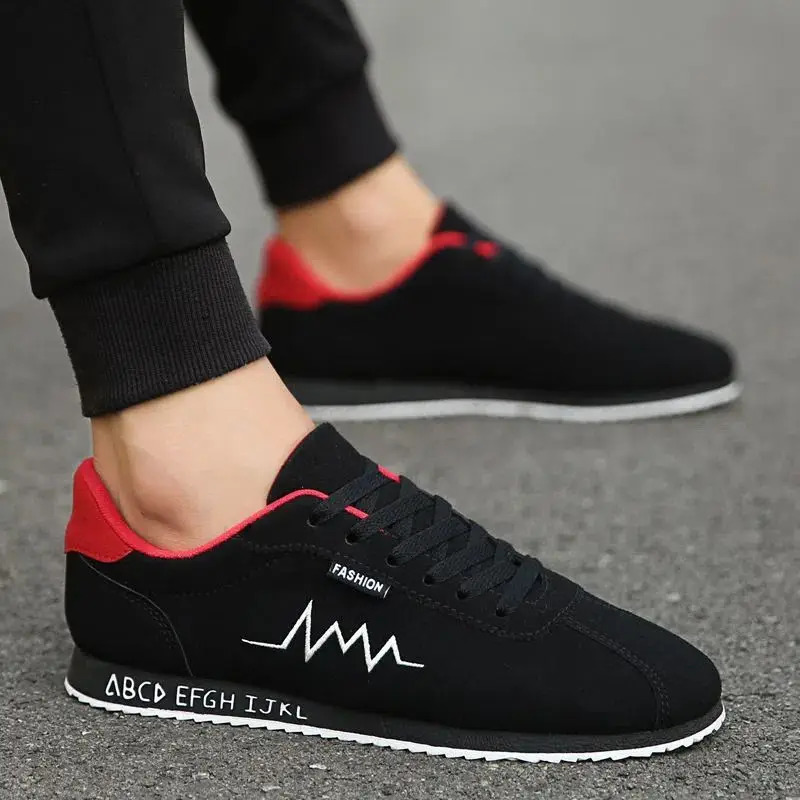 Men Shoes Tenis Masculino Youth Red Black Loafers Summer Breathable Men Casual Shoes Soft Comfortable Fashion Flat Sneakers 251023