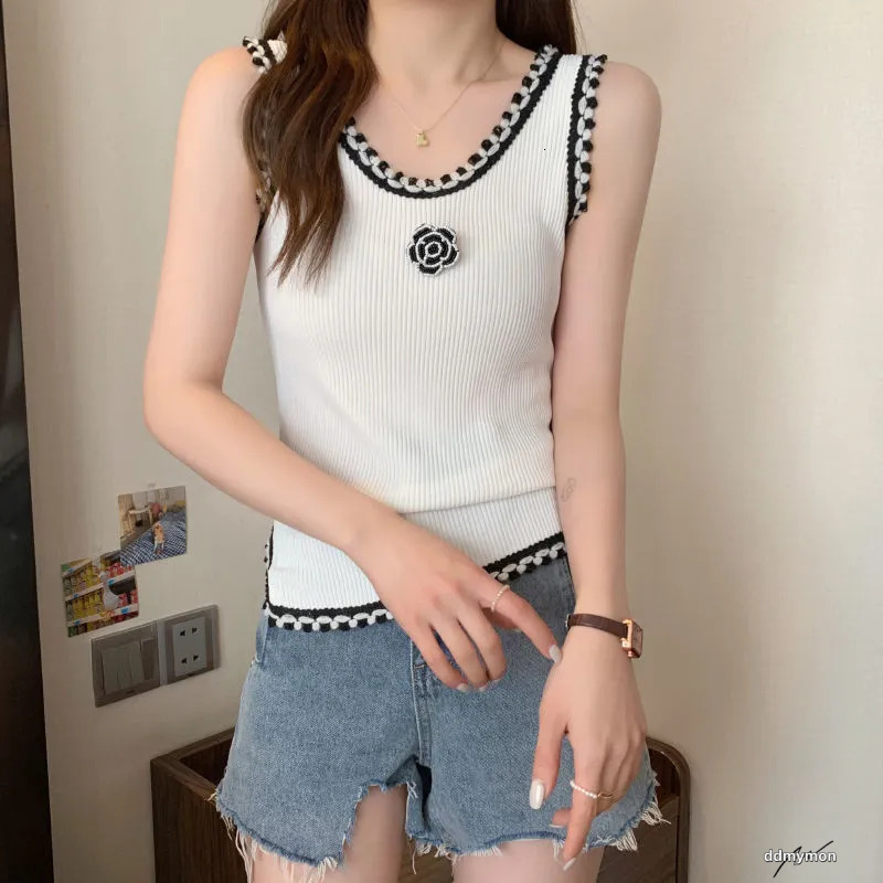 Floral Camisole Sweater - Women's Knitted Tank Top With Rose Accents For Stylish Layering Ddmymon