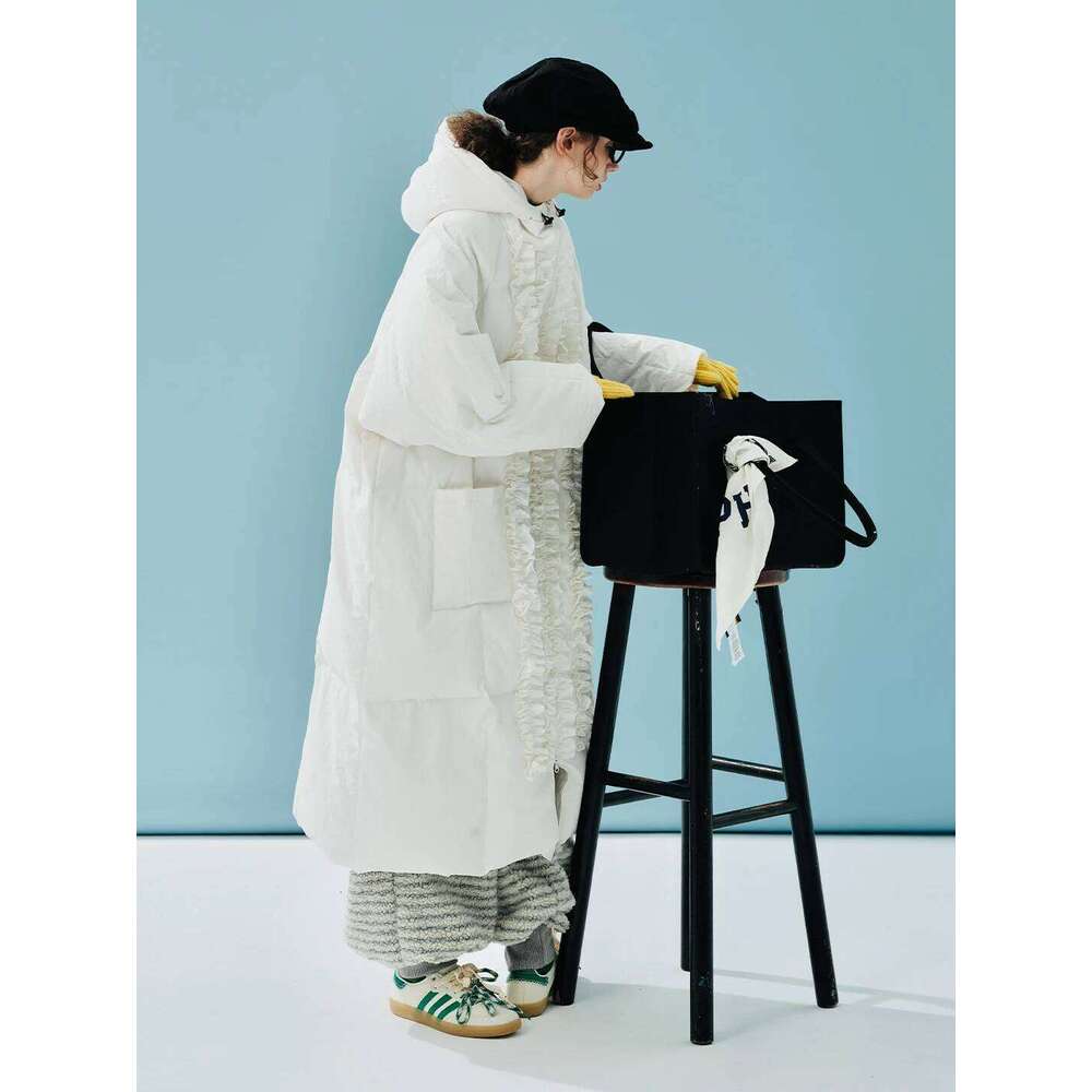 Black Fungus Edge Duck 2025 Women's Winter High-End Long Hooded Down Jacket Coats Designer Women