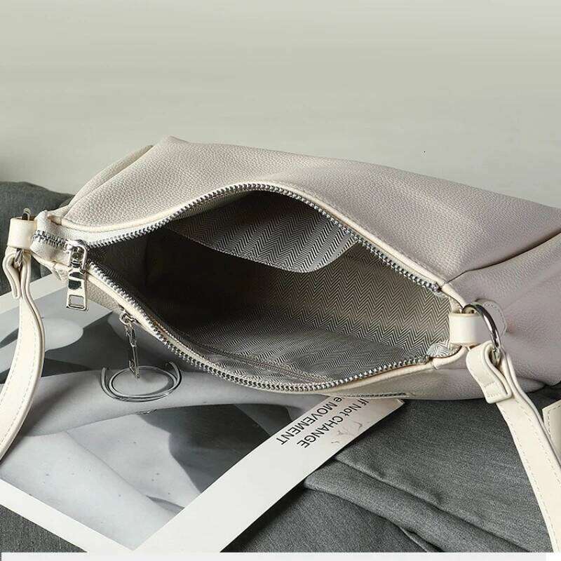 Women Armpit New PU Leather Fashion Solid Zipper SOFT Shoulder Bag Purses And Handbags Designer Tote Handbag 251023 1025