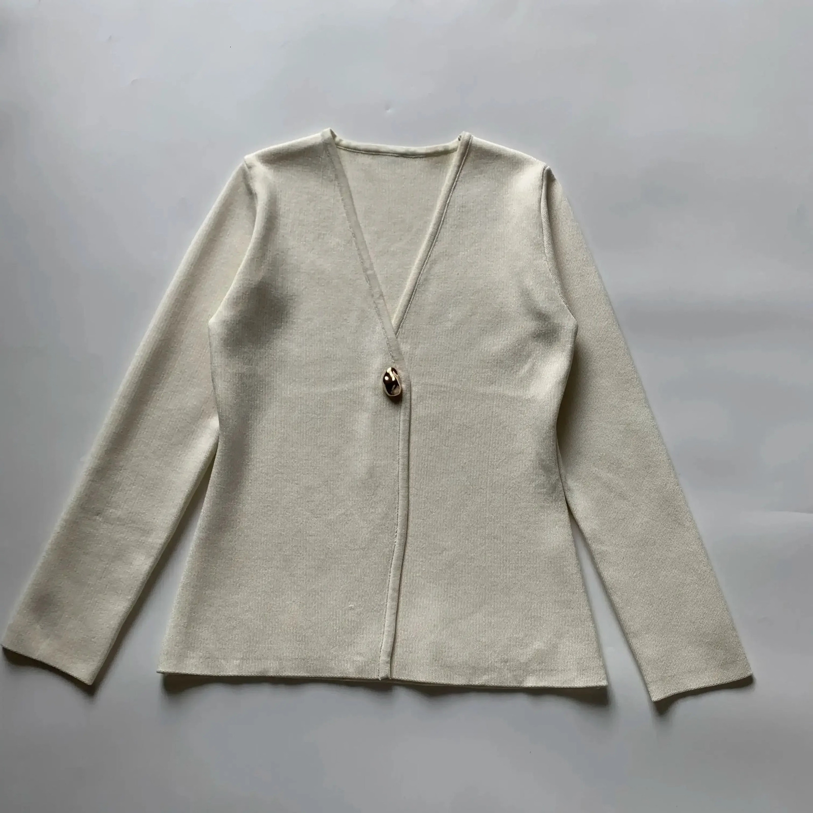 Spring Cardigan For Women Tops Vneck Knitted Cardigans Casual Simple Elegant Sweater Coat Outerwears Knitwear 4192005 251013