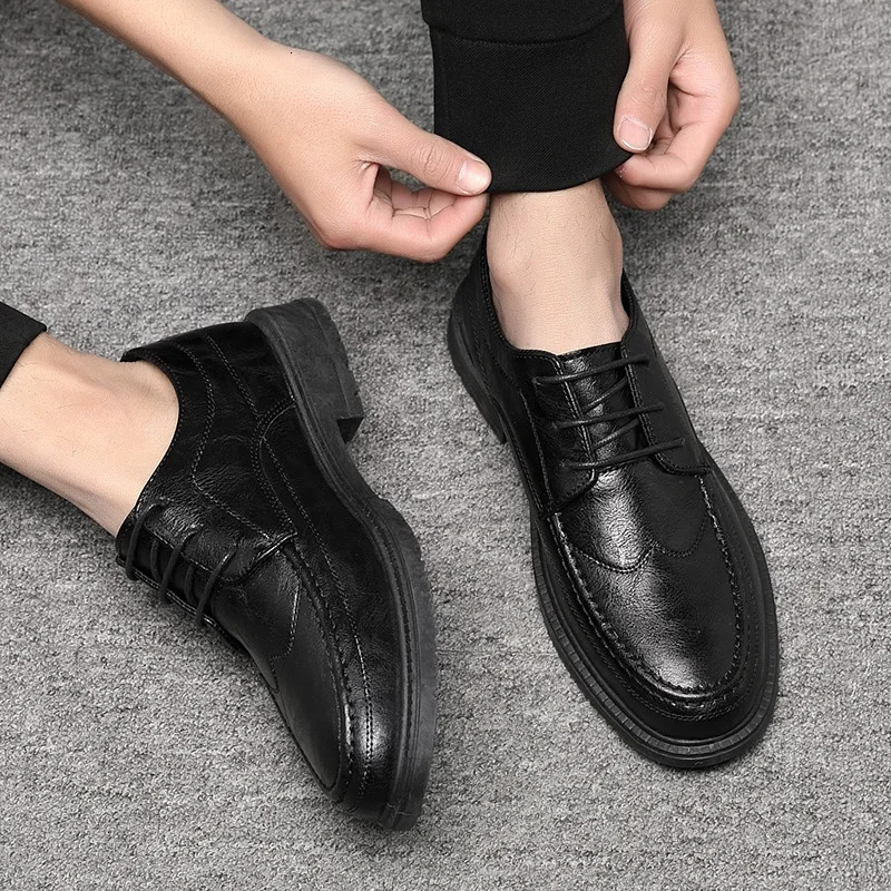 High Quality Leather Men Casual Shoes Breathable formal Mens Dress Shoes Italian LaceUp Nonslip Men Driving Shoes 251023