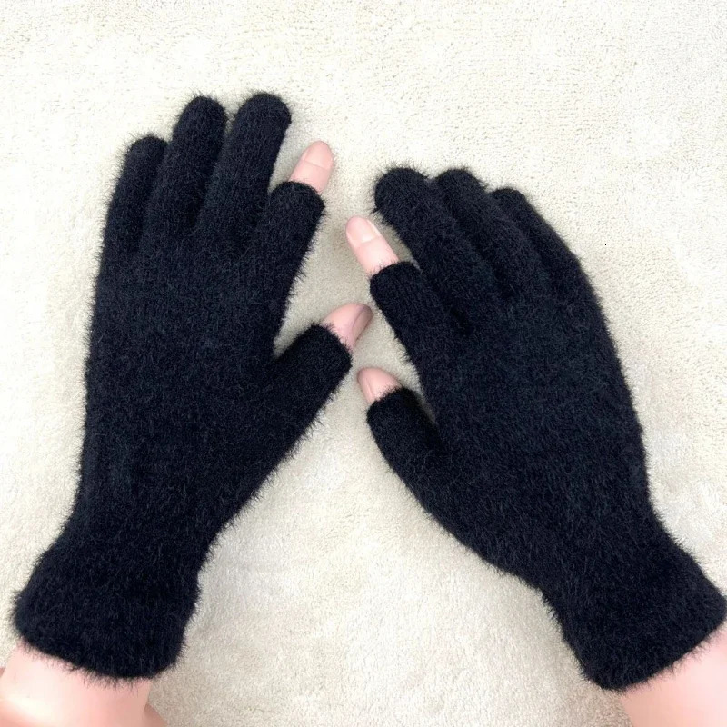 Sweet Mink Wool Short Gloves Women Winter Thicken Knitted Warm Short Fluffy Plush Mittens Fingerless Mobile Touch Screen Gloves 251023