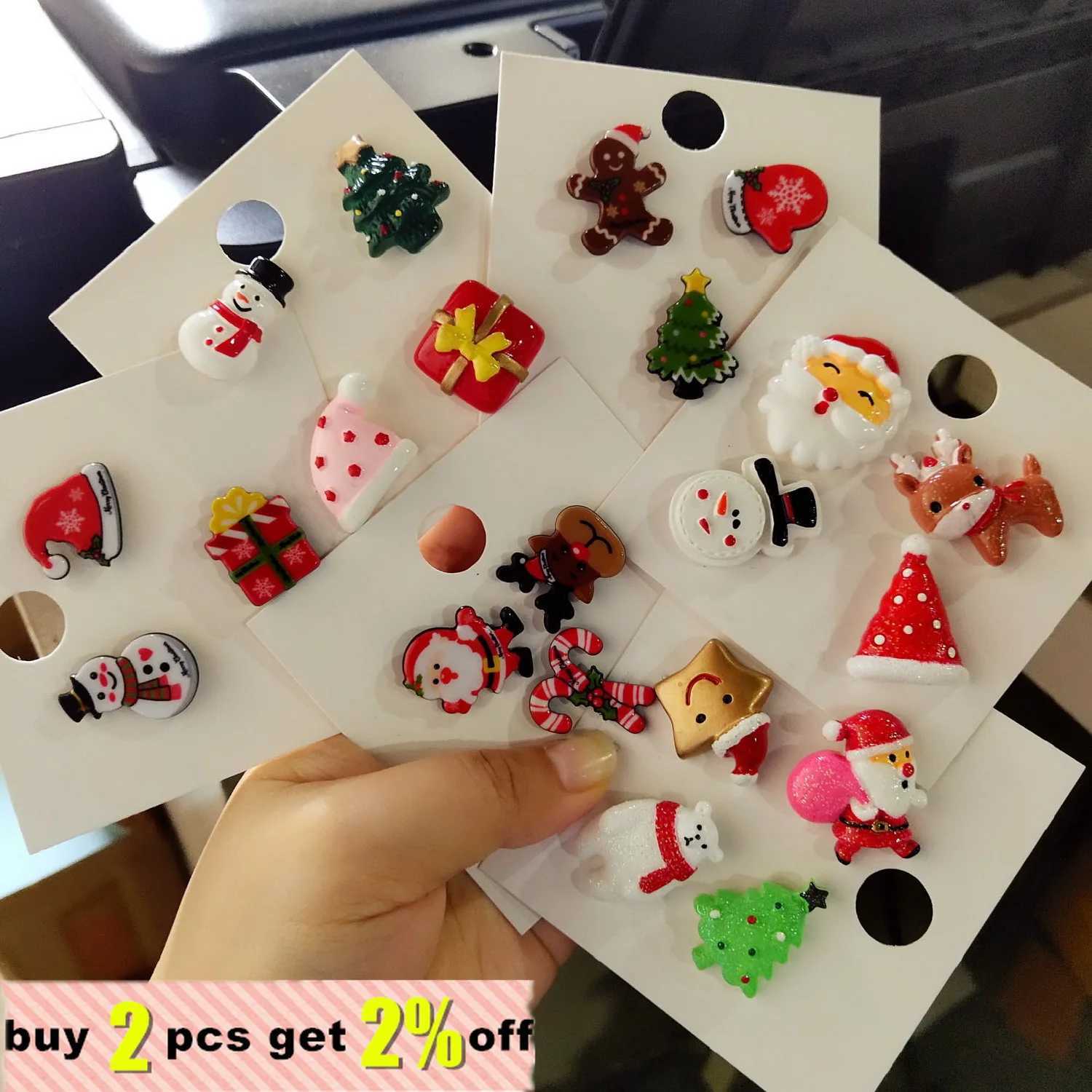 3pcsset Merry Christmas Custom Brooches Christmas Socks Christmas Tree Elk Enamel Badge Brooch Women Fashion Party Jewelry Gift J251115