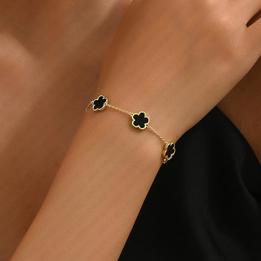 Designer Bracelet Bracelet for Women Five Petal Flower Bracelets Petal Bangle Gold Bangles Luxury Jewlery Designer for Women Elegant Timeless Fashion 