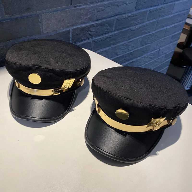 Fashionable New Uniform Cosplay Decoration Party Hat Elegant Anime Mahing Flat Top Hat for Costume Ball Decorations Y251025