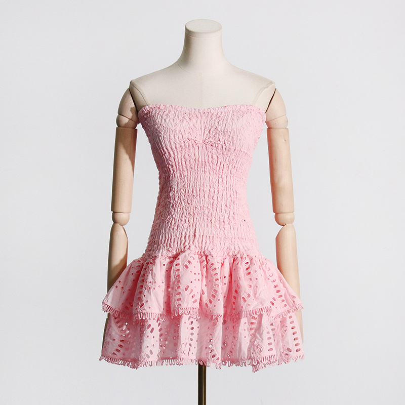 2025 new European and American vacation designer style slim fit strapless beach skirt embroidered ruffled women's short skirt