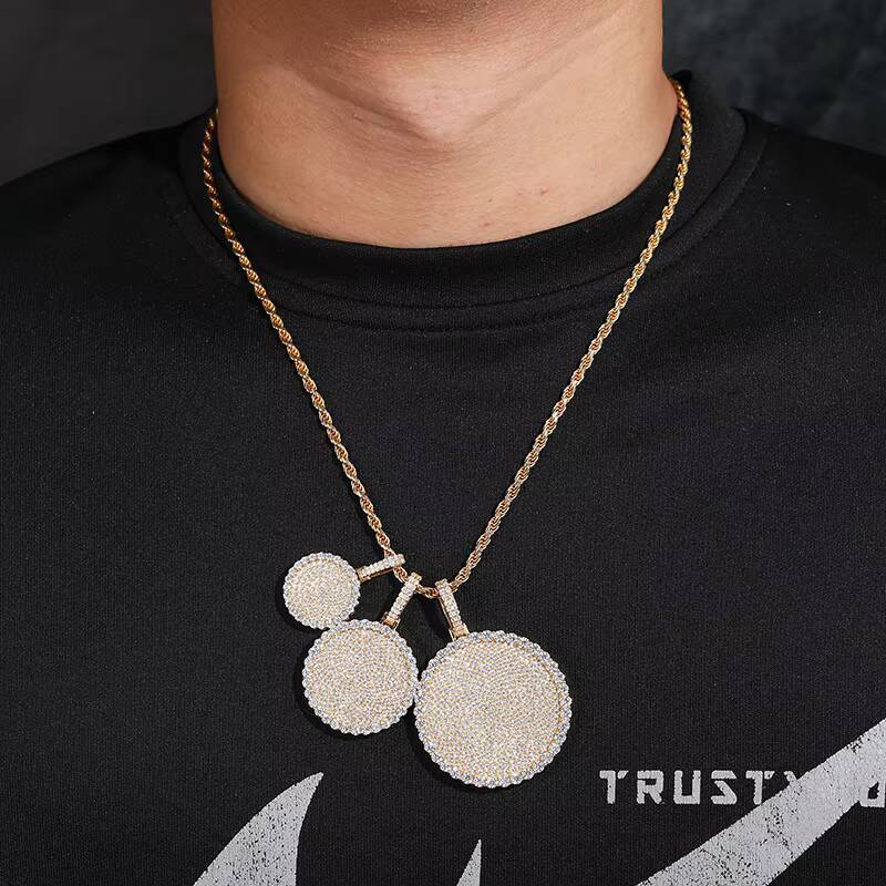 100 Pass Diamond Tester Cheap Iced Out Chain and Pendant Custom Hip Hop Silver Moissanite Diamond Cluster Disc Necklace