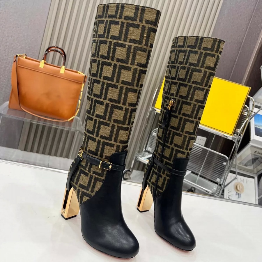 womens boot designer Boots Luxury Boot Genuine Leather Martin Boots Ankle Booties Woman Short Boot Sneakers Trainers Slipper Sandals by brand