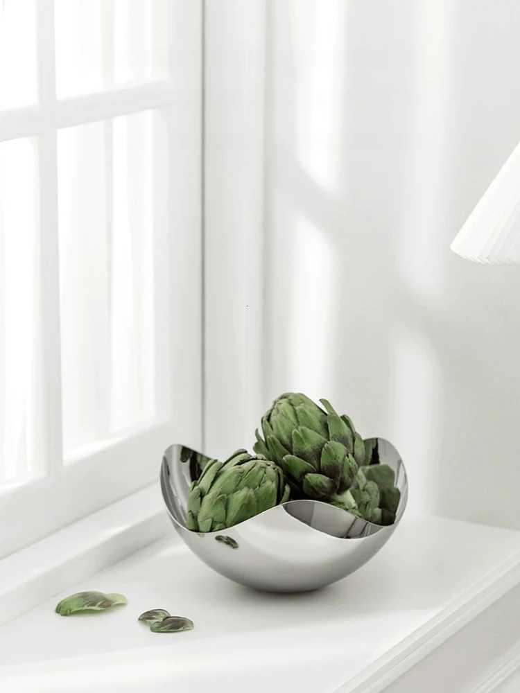 Stainless Steel Large Serving Bowl Decorative Fruit Bowl Metal Salt Bowl Storage Plate for He Decoration Living Ro Table Y251025