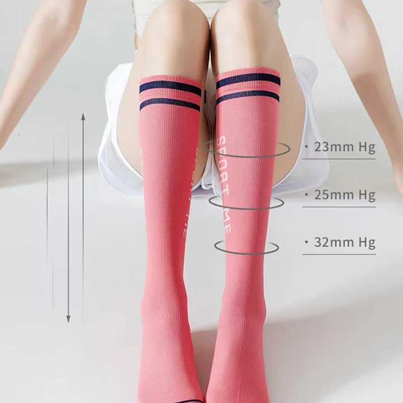 1 Pair Women Sports Pressure Calf Socks Summer Sweat Absorbing Breathable Running Skipping Rope Fitness Anti Slip Casual Socks Y251024