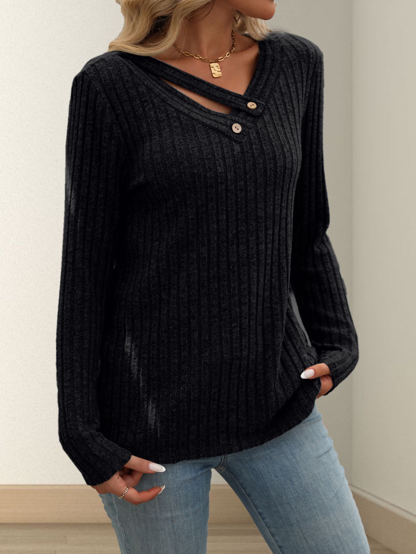 2025 New Womens Clothing Independent Knitted Top Long Sleeve Button Solid Color Vneck Women
