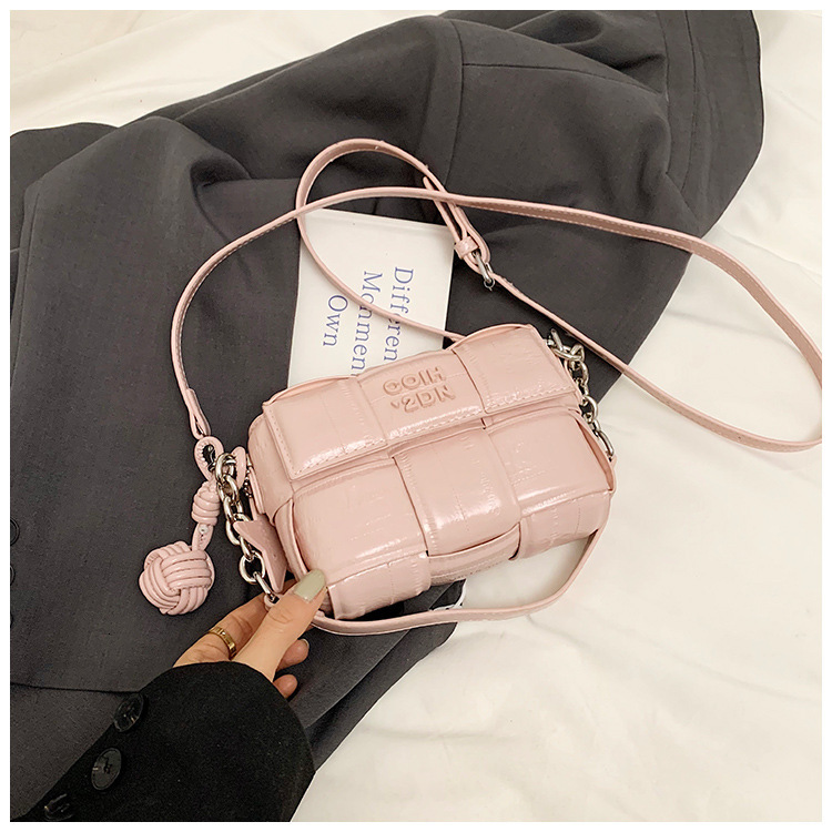 Luxury Brand Designer Bag High-End Fashion Woven Ball Shoulder Chain Bag 2024 New Small Square Bag Niche Design Crossbody Phone Bag For Women