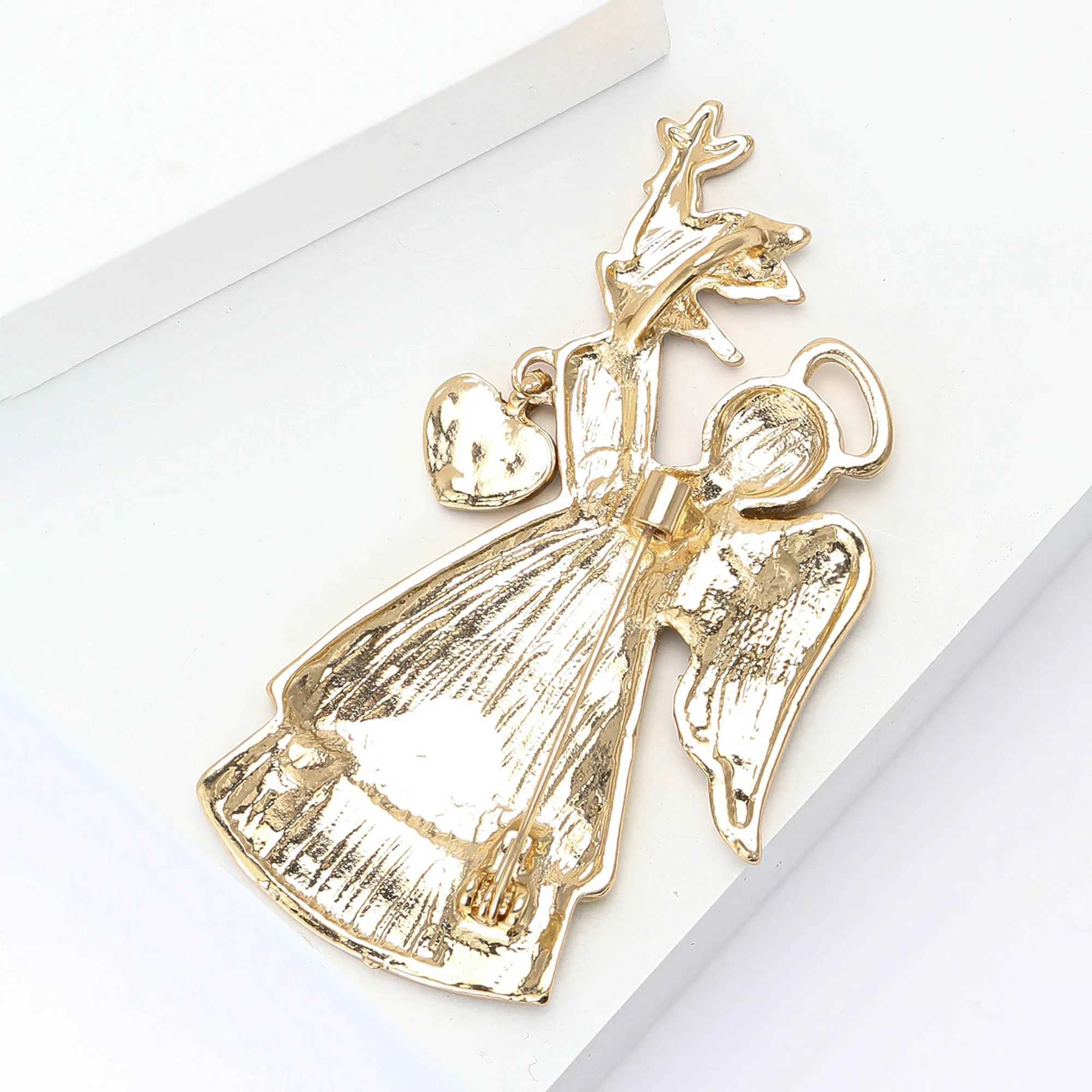 Enamel Peace Dove Angel Brooches for Women Unisex Peace Pins 2color Available Office Party Accessories Gifts J251115