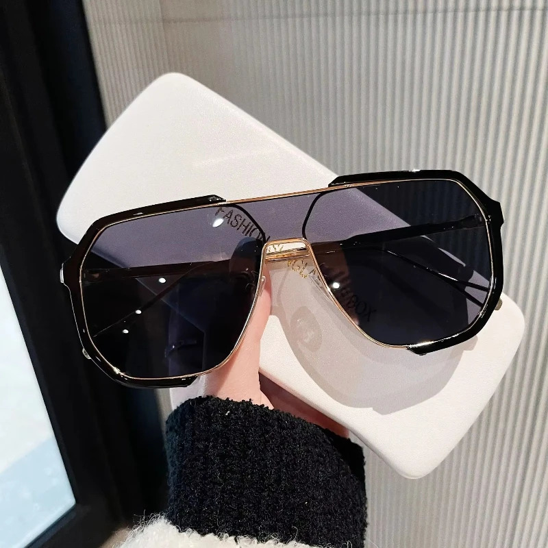 Fashion Ins Style UV400 Sunglasses for Men Women Unisex Trendy Double Bridge Oversized Sun Glasses Classic Large Plain Glasses 251023