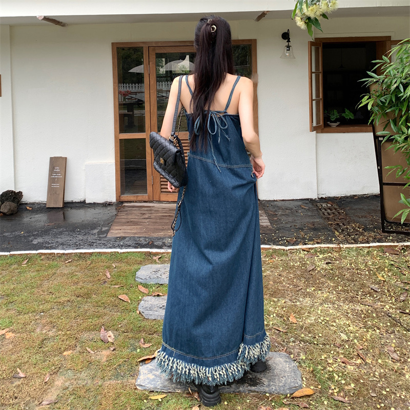 Summer 2025 new plus size women's unique dress designer retro tassel bead denim belt dress