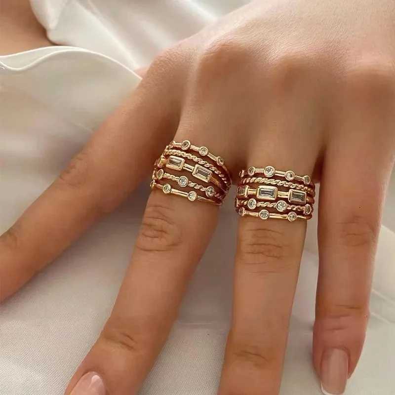 2025 New Stainless Steel 18 K Gold Plated Sun Rings for Women Natural Stone Inlaid in Hollow Metal Texture Ring Trendy JewelryXJ251025
