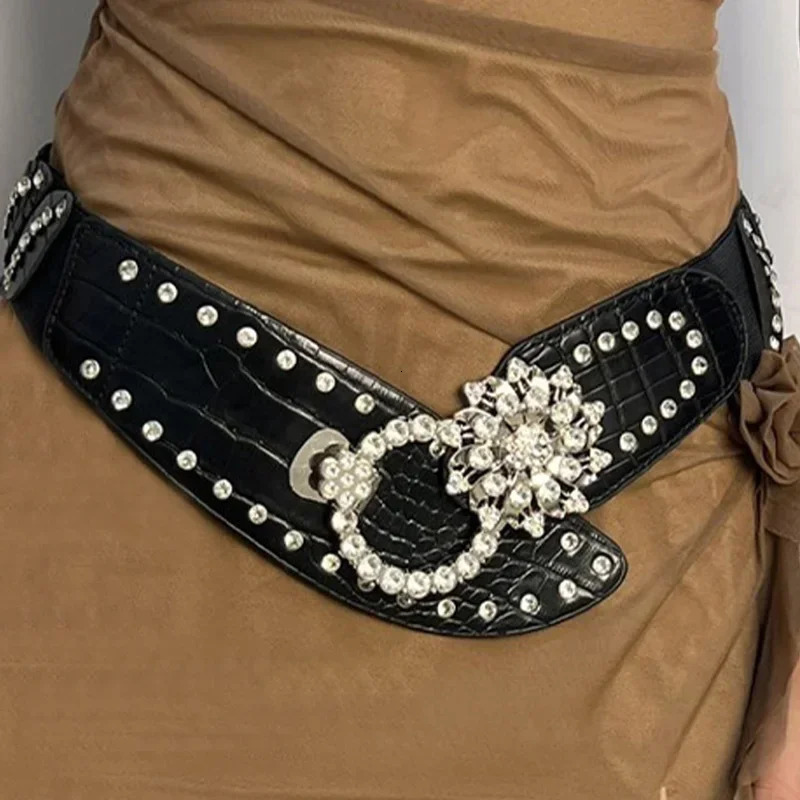 Rhinestone Splicing Wide Waistband Women Sexy Belts Bling Vintage Flower Punk Metal Buckle Y2K PU Leather Belt Skirt Accessories 251024