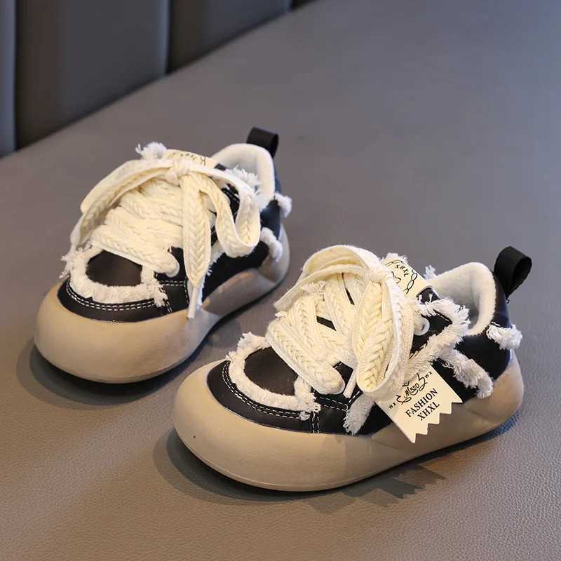 Tenis Girl Shoes Autumn Winter Fashion PU Leather Warm Cotton Shoe Lace Up Soft Sole Kids Sneakers Allmatch Nonslip Skate ShoeT251025