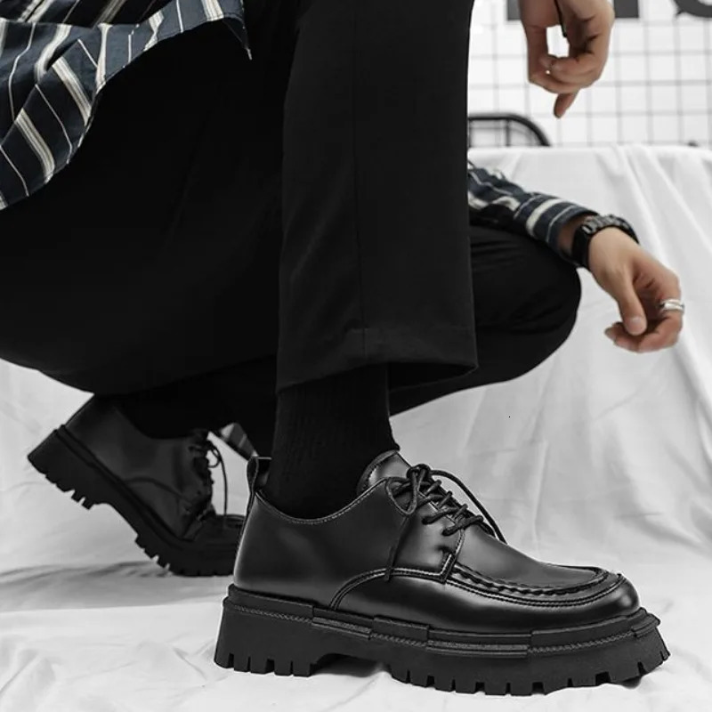 Black Round Toe Man Casual Shoe Brogue Leather Shoes for Men Office Height Increasing Retro Elegant Adults Classic Original Pu 251023
