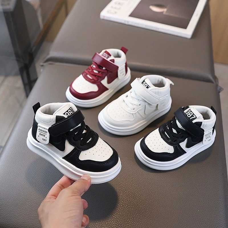 New Brands Fashion Hot Sales Children Casual Shoes Cool Solid Leisure Kids Sneakers Lovely Girls Boys Toddlers Boots H260130