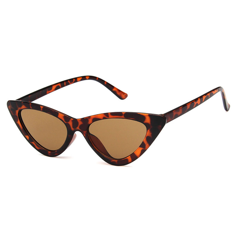 Chic Influenza Aesthetic Glasses Combining Vintage Appeal with Modernity