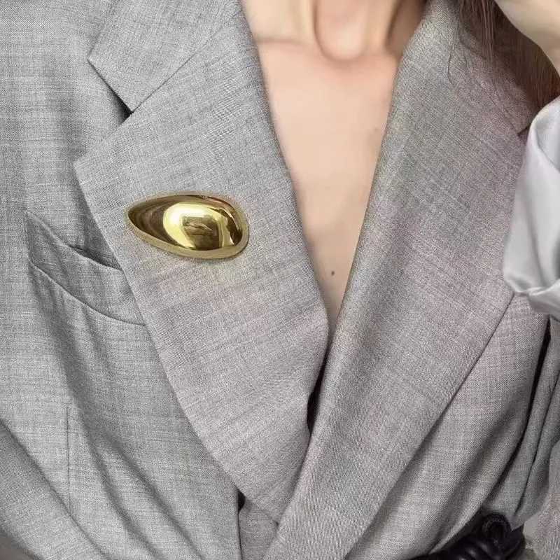 Wulibaby Stainless Steel Egg Brooches For Women Unisex 2color Beautiful Geometric Party Office Brooch Pins Gifts J251115